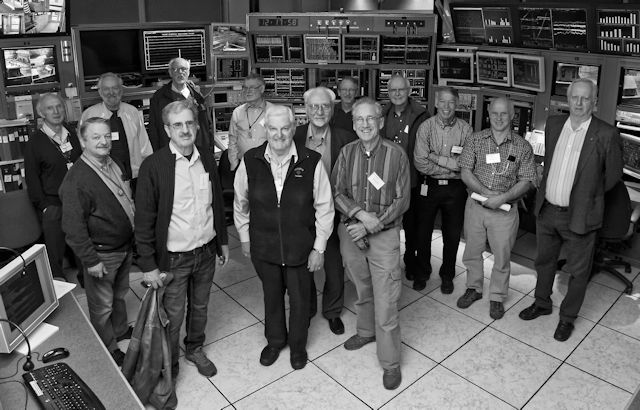 B&W photo in 2014 of those in 1974